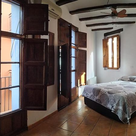 Bonito Apartamento Con Encanto En Casco Antiguo Ron 7 Valenciayole Lägenhet Exteriör bild