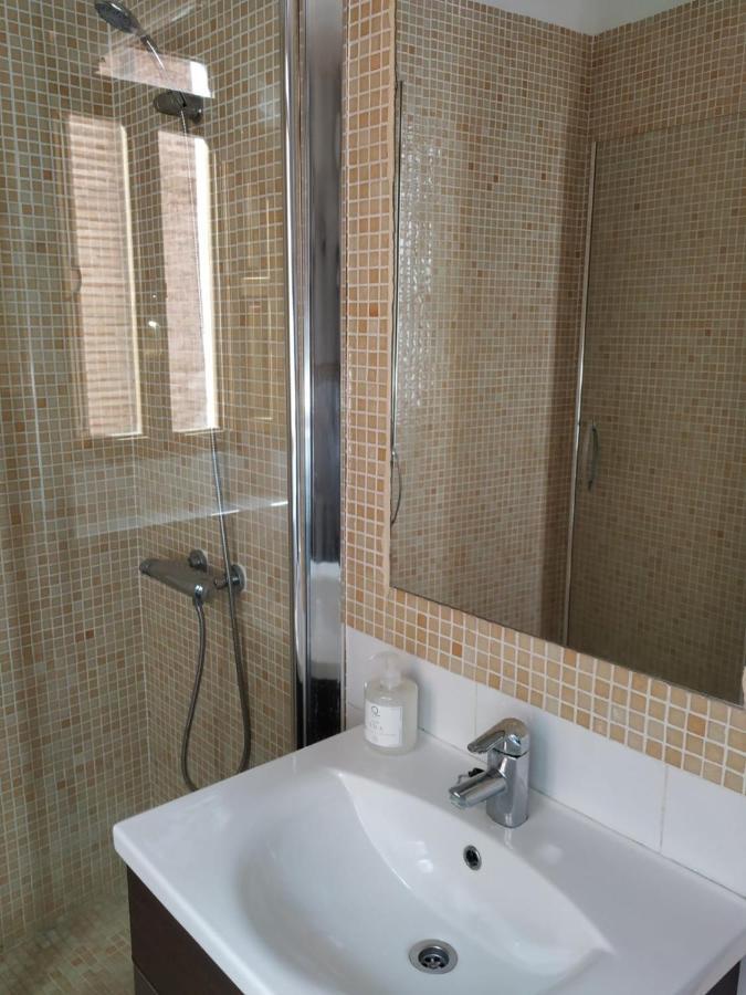 Bonito Apartamento Con Encanto En Casco Antiguo Ron 7 Valenciayole Lägenhet Exteriör bild
