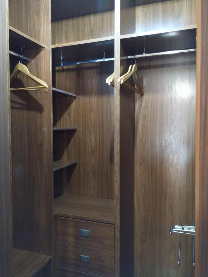 Bonito Apartamento Con Encanto En Casco Antiguo Ron 7 Valenciayole Lägenhet Exteriör bild