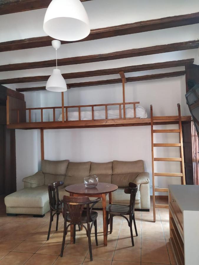 Bonito Apartamento Con Encanto En Casco Antiguo Ron 7 Valenciayole Lägenhet Exteriör bild