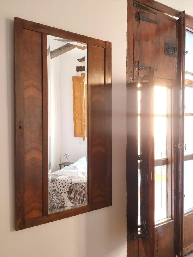 Bonito Apartamento Con Encanto En Casco Antiguo Ron 7 Valenciayole Lägenhet Exteriör bild